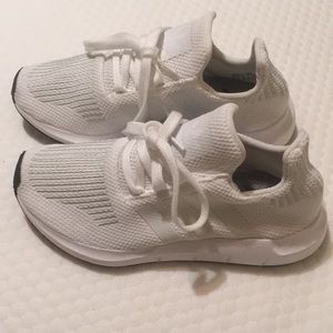 Brand New White Adidias Sneaker